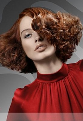vibrant-red-hair