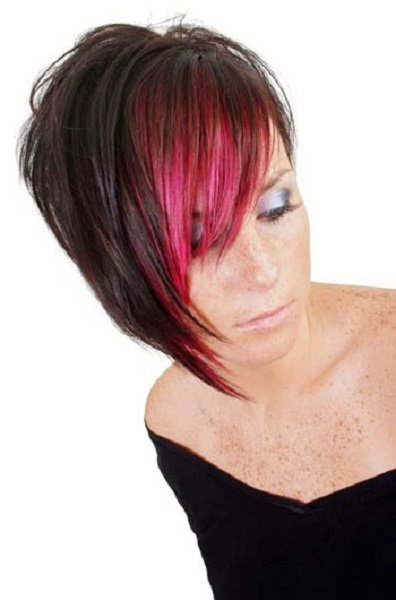 asymmetric-hairstyle-with-pink-fringe