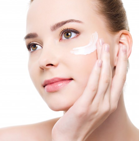 How To Get Healthy Winter Skin