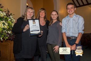 Oxted happy to help award winners-elements beauty salon