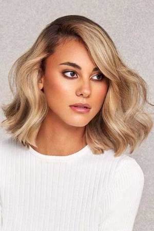 Blonde-hair-colour-experts-in-surrey